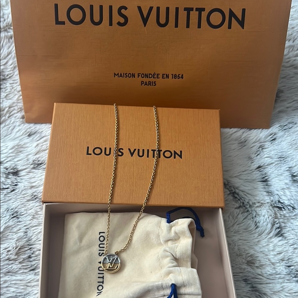 Louis Vuitton Gold Necklace